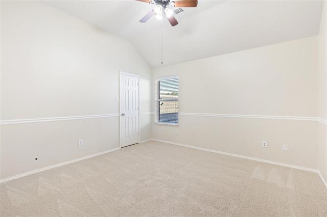 Building Photo - 9750 Grassland Dr