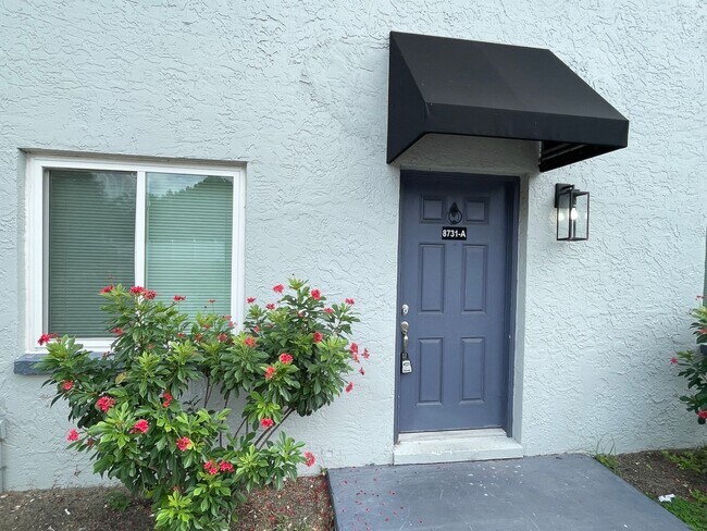 Building Photo - The Grove Floor Plan- Updated 2BD, 1BTH