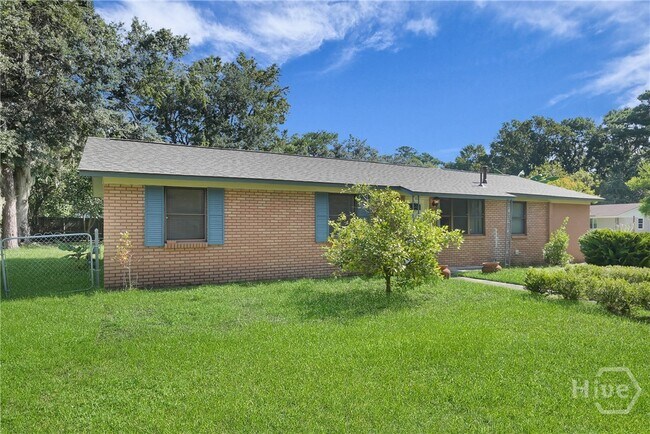 Building Photo - 2222 Bacon Park Dr