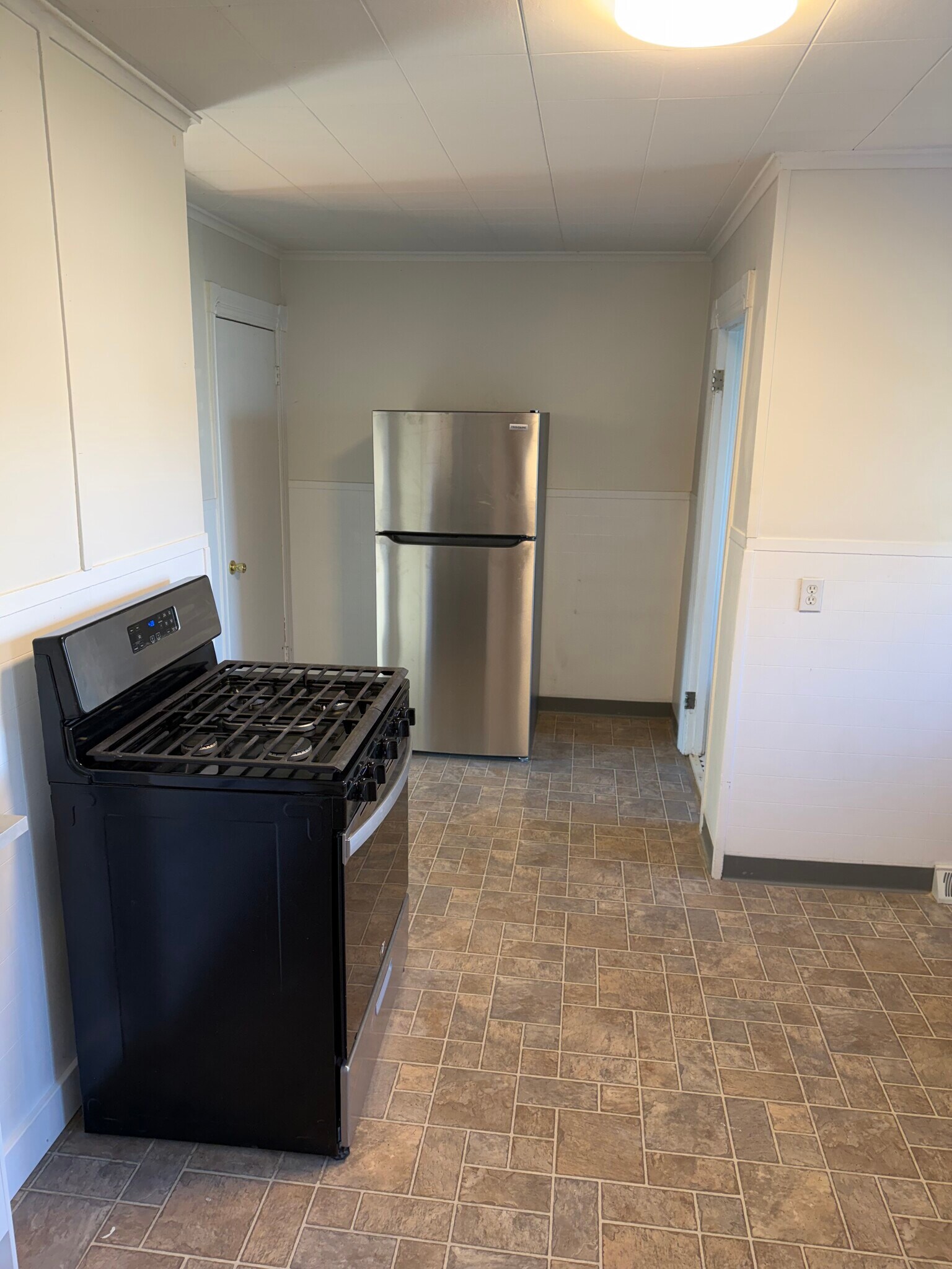 Building Photo - 15 Parsons St