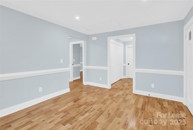 Building Photo - 1551 Merriman Ave