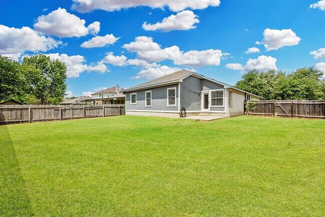 Building Photo - 17249 Sandwick Dr