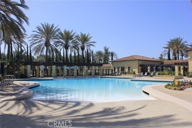 Building Photo - 43 Donovan