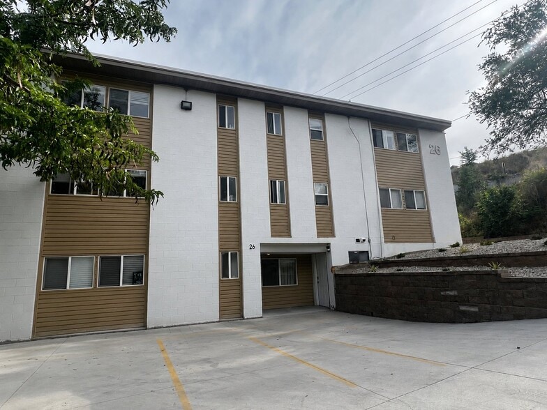 Building Photo - 26 W Girard Ave