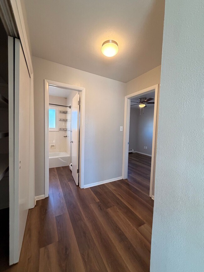 Building Photo - Cozy 2-Bedroom Home in a Peaceful Colorado Springs Neighborhood - ASK ABOUT OUR FLEXIBLE LEASE OP...