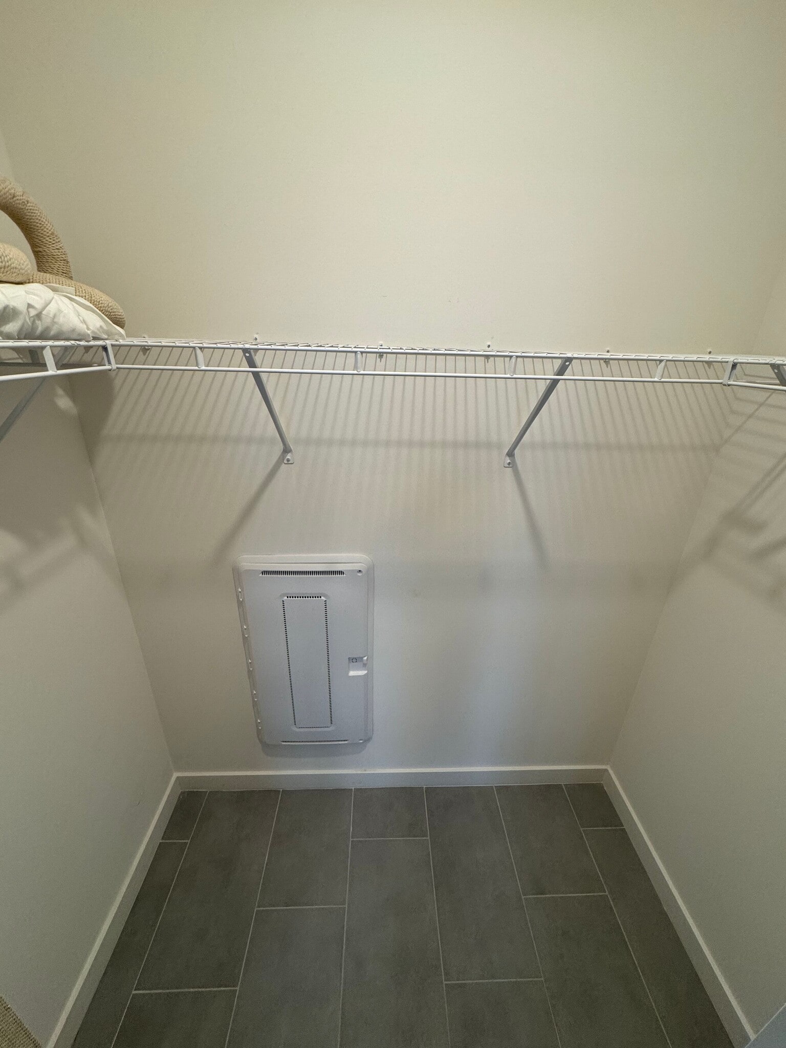 Building Photo - 122 NE 23rd St