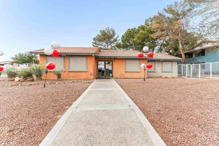 Liberty Village 4870 Nellis Oasis Ln Las Vegas NV 89115 Apartment