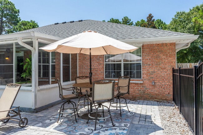 Building Photo - 130 Shipwreck Rd