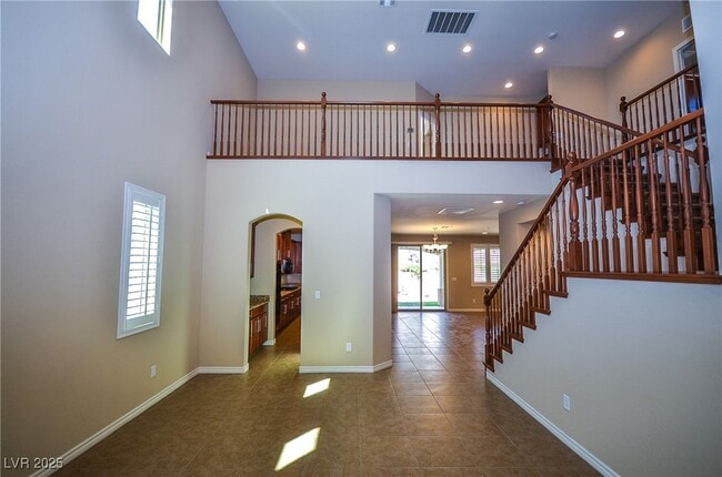 Building Photo - 685 Catalina Aisle St