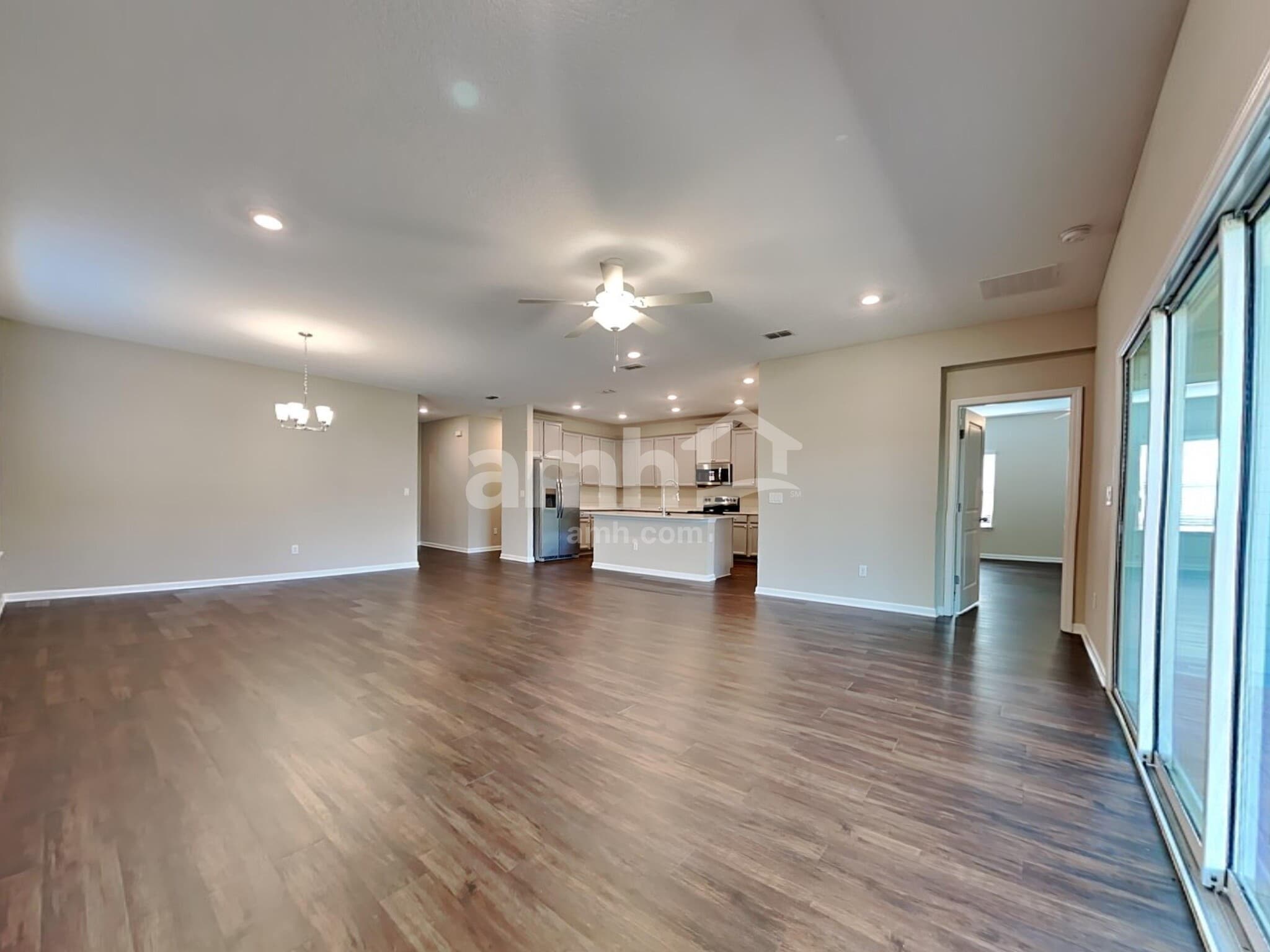 Building Photo - 172 Hemlock Point