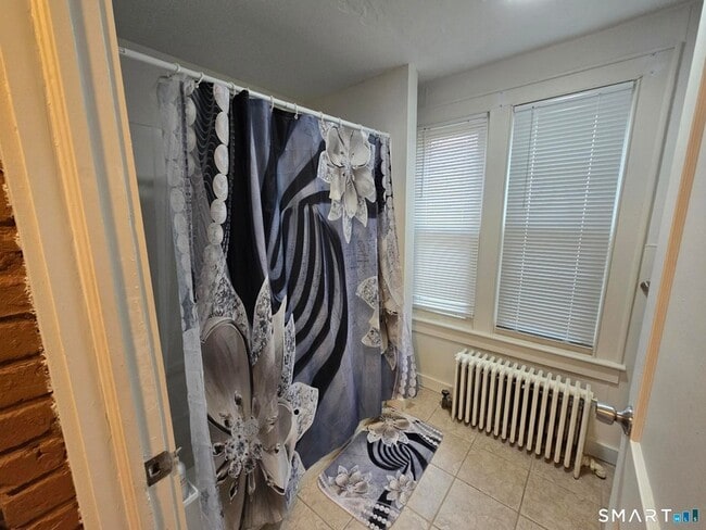 Building Photo - 157 Eastern Ave