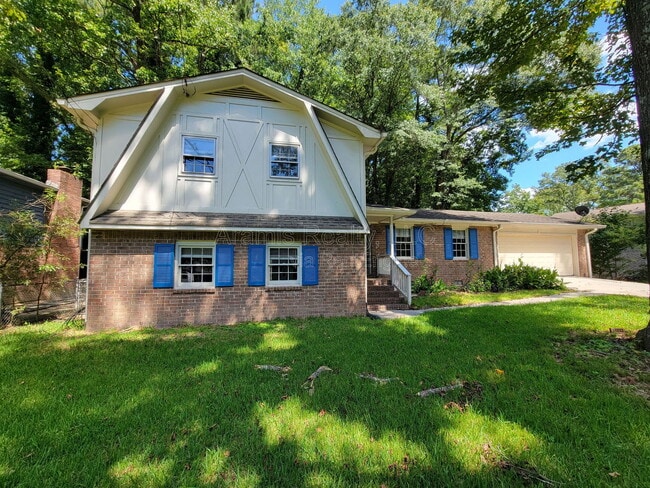 Primary Photo - 2506 Windmere Dr NW