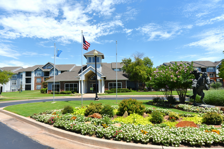 Primary Photo - Pebble Creek Apartments