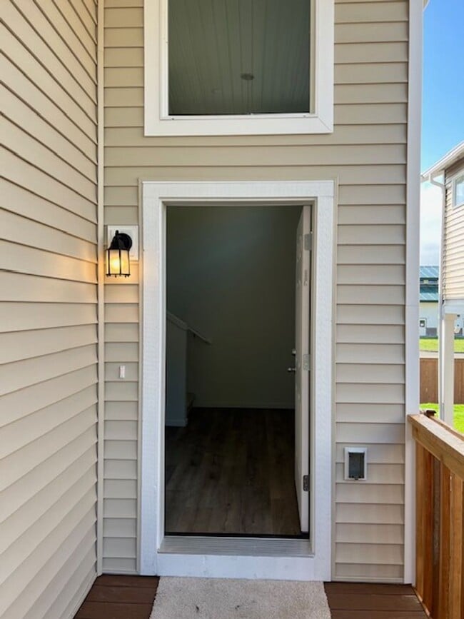 Building Photo - Beautiful 3 Bedroom property in Marysville!!