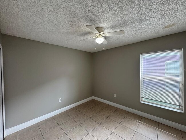 Building Photo - 1143 Fremont Park Ave