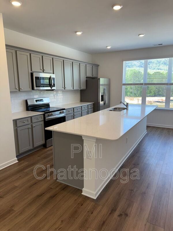 Building Photo - 244 Asbury Oak Ln