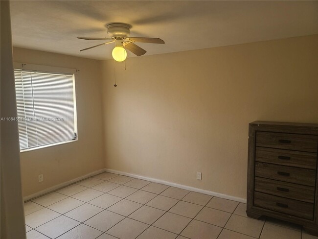 Building Photo - 1300 Douglass Ave