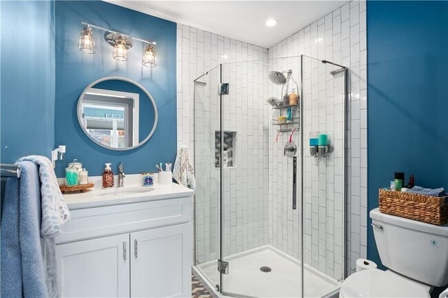 Building Photo - 4 James St