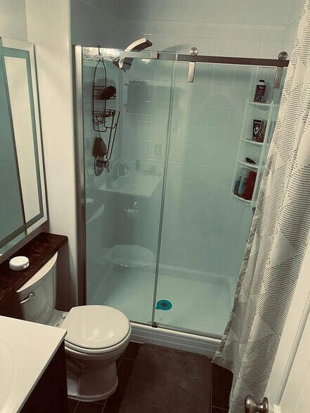 Building Photo - 5463 Watercress Pl