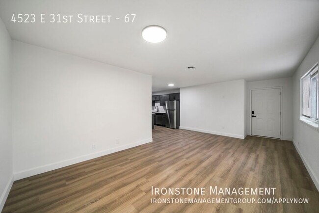 Building Photo - 4523 E 31st St