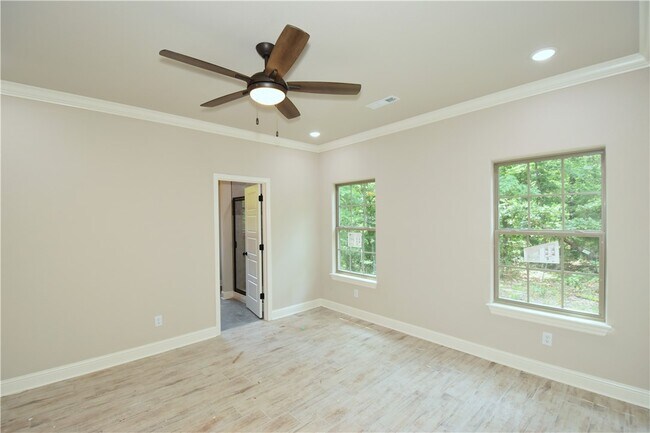 Building Photo - 21 Kirkcudbright Ln