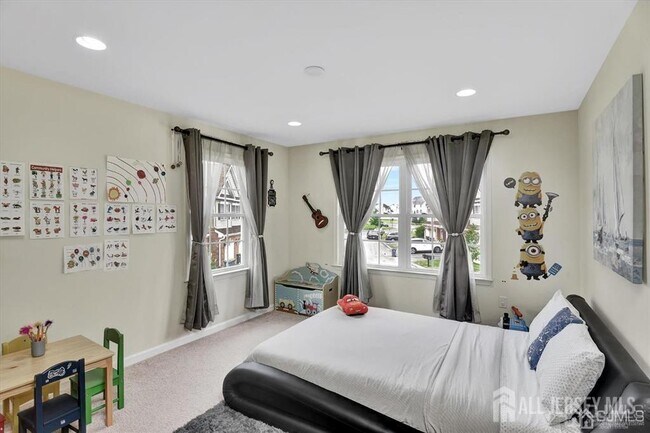 Building Photo - 90 Morgan Way