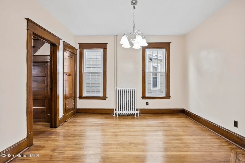 Building Photo - 559 Myrtle Ave