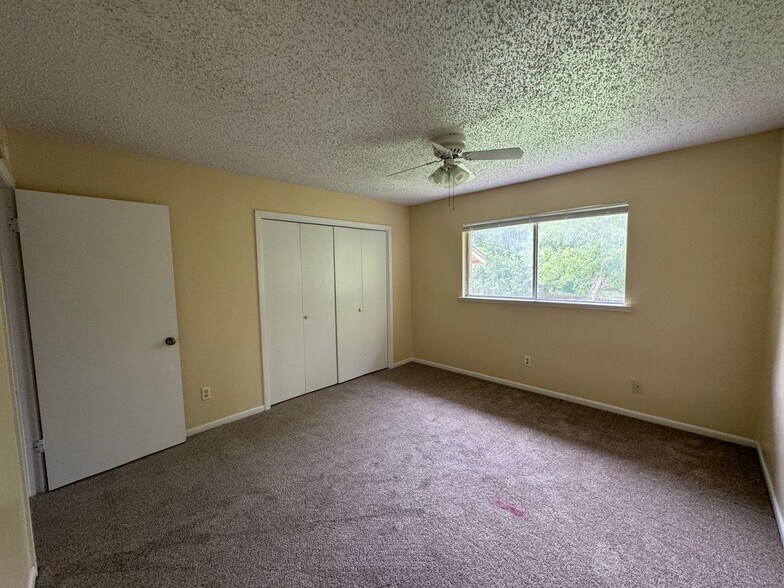 Building Photo - 1303 Indian Trail
