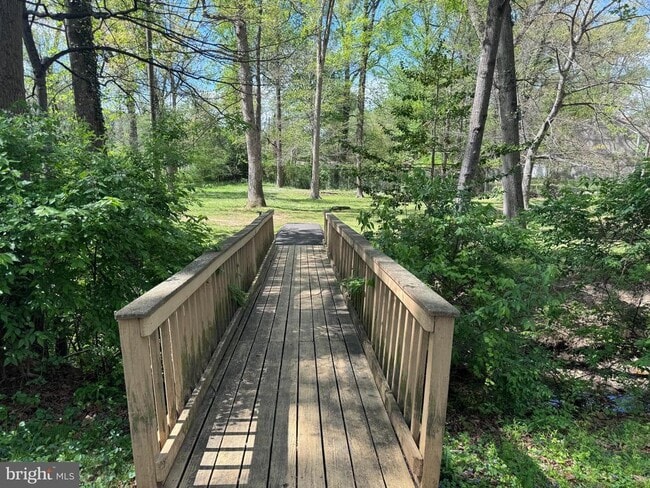 Building Photo - 3034 Sugar Ln