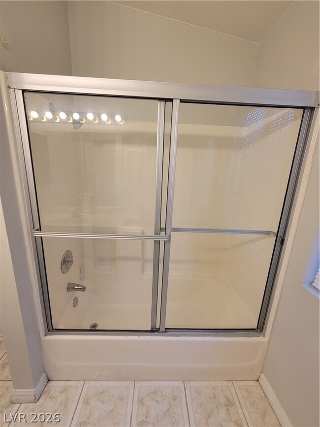 Building Photo - 1161 Pleasant Brook St