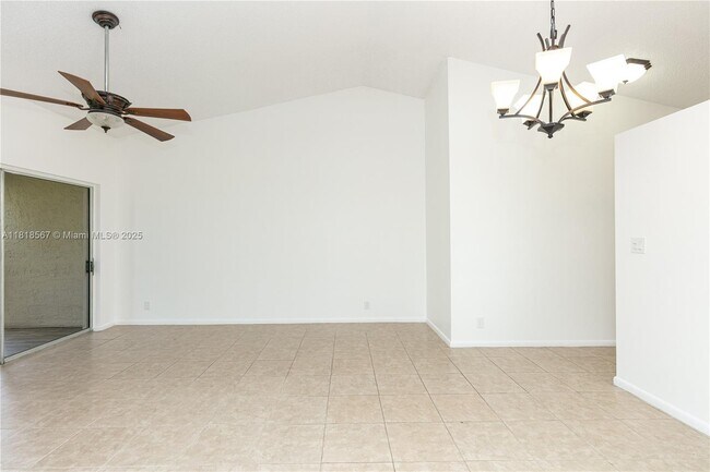 Building Photo - 717 Gardens Dr