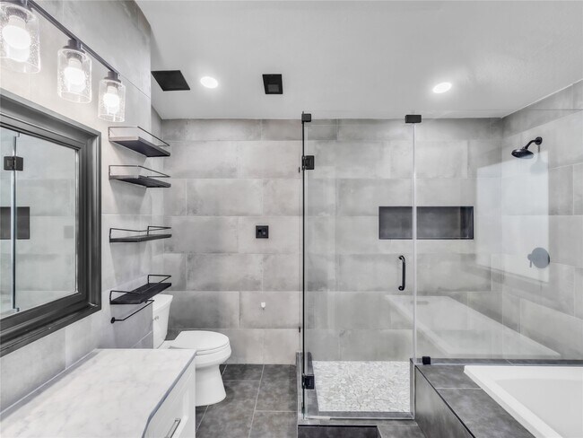 Building Photo - 15834 Mountain Mist Trail