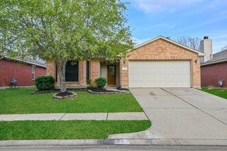Building Photo - 4022 Mt Everest Way