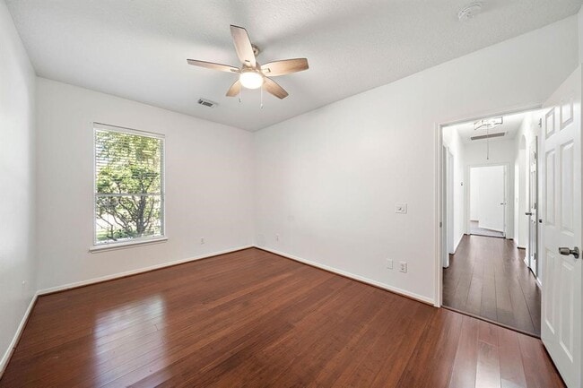 Building Photo - 23202 Sawleaf Cir