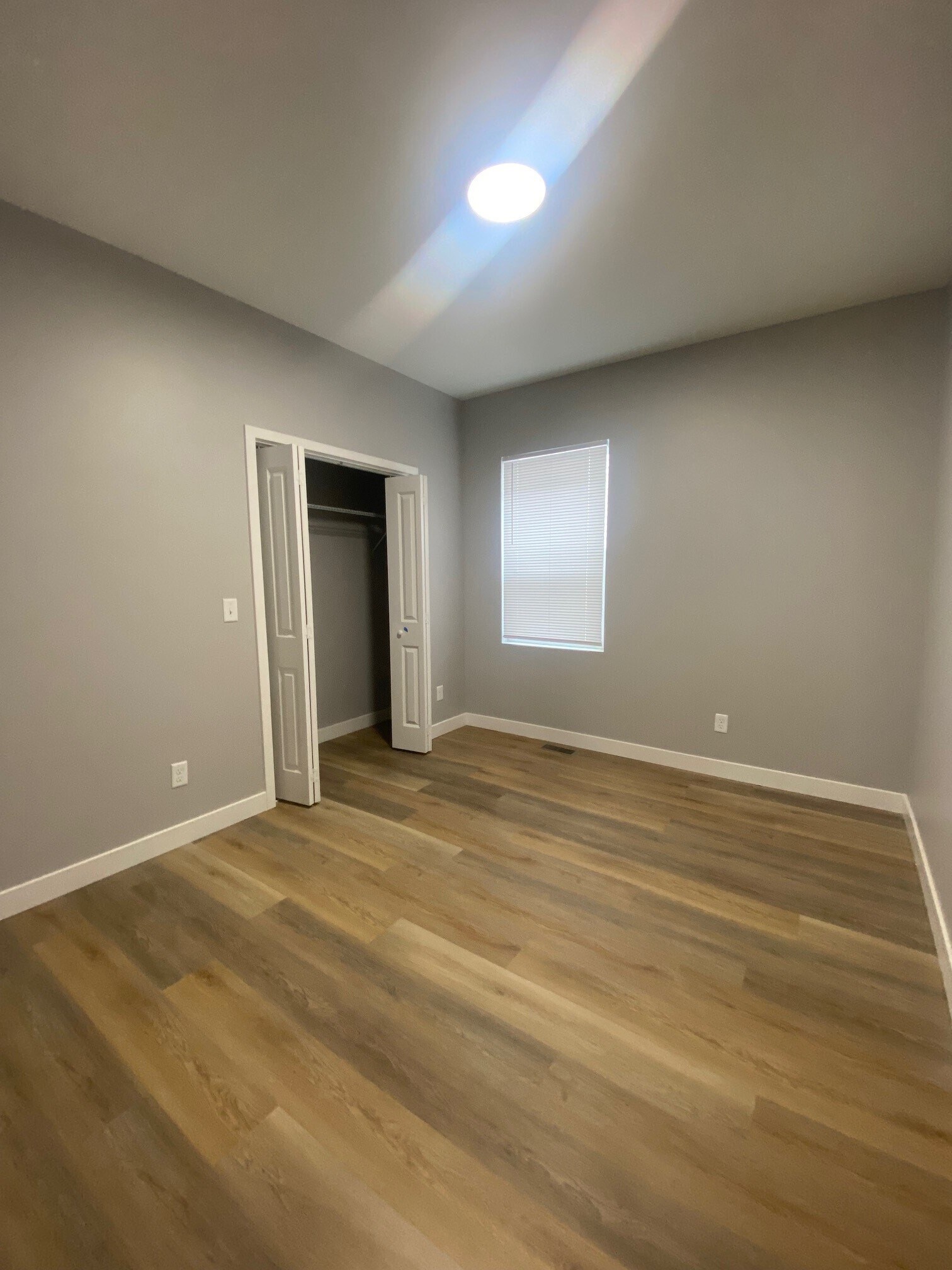 Unit A Bedroom 1 - 415 Dequincy St