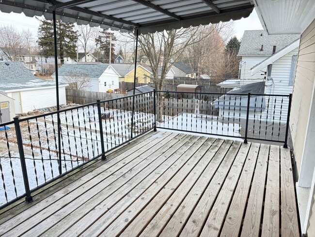 Building Photo - Newly Remodeled 4 Bedroom / 2 Bathroom House in the '07