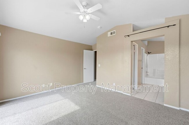 Building Photo - 45356 Escalante Ct