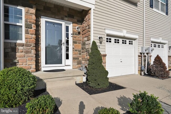 Building Photo - 96 Eagleview Terrace