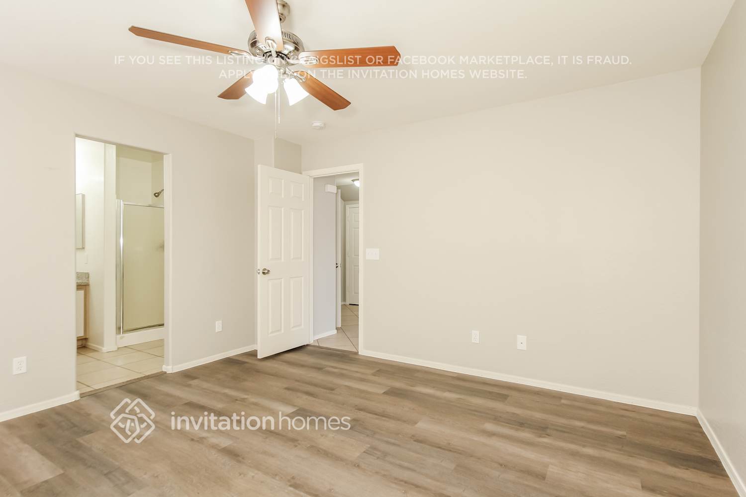 Building Photo - 12934 W Laurel Ln