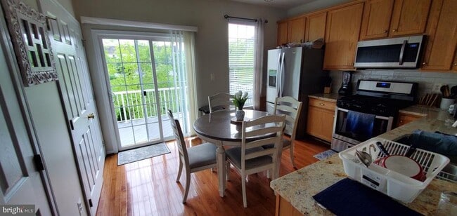 Building Photo - 42837 Sykes Terrace