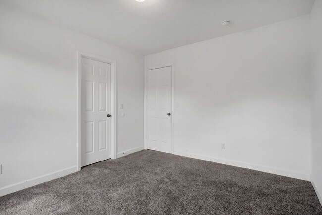 Building Photo - Timber Trail Drive Rental