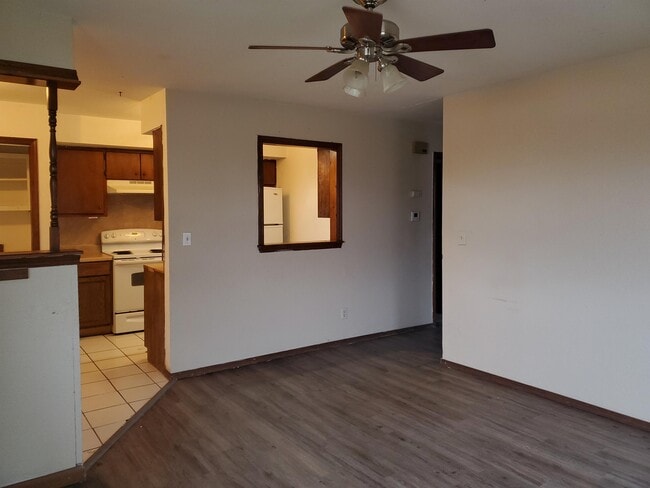 Building Photo - 3114 Forestridge Dr.