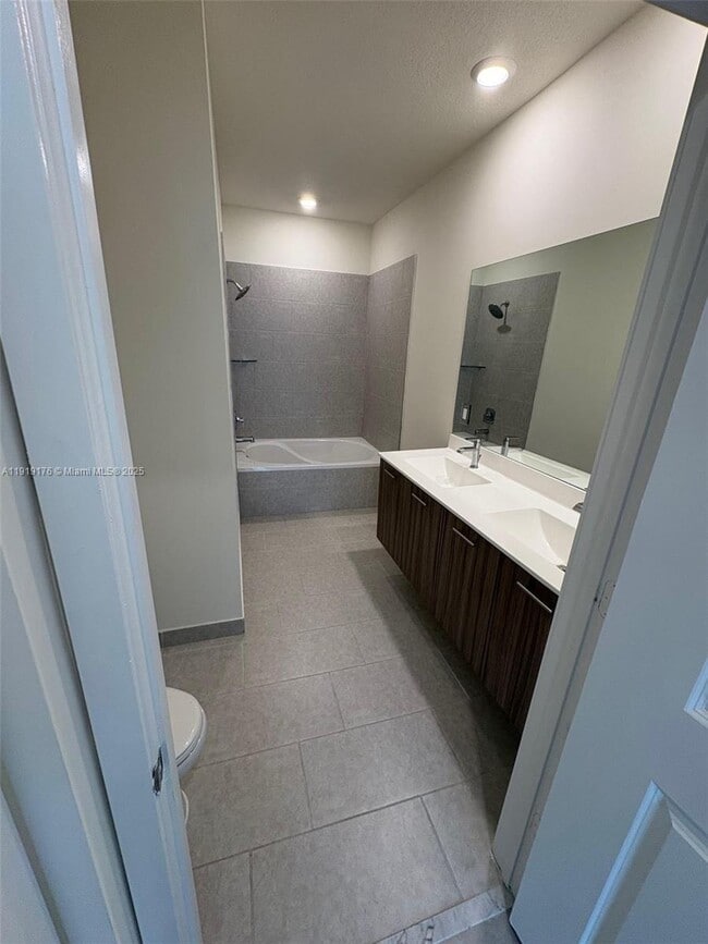 Building Photo - 8201 NW 41st St