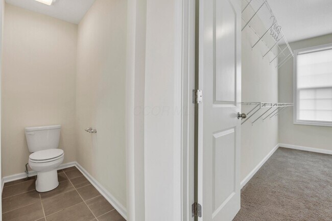 Building Photo - 241 Sunstone Ln
