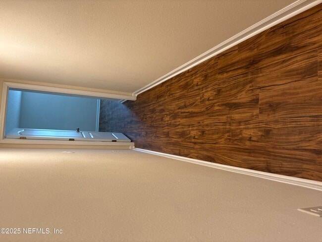 Building Photo - 7652 Legacy Trl