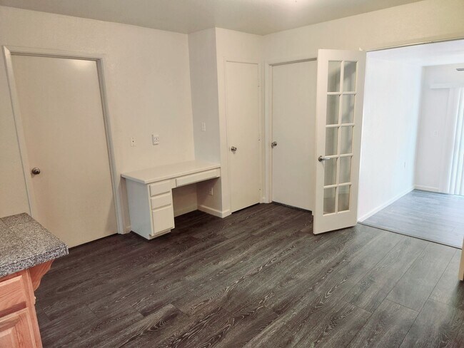 Building Photo - 1357 Gary Way
