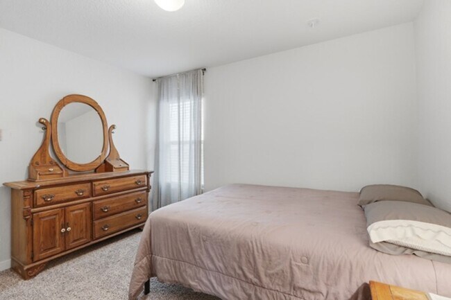 Building Photo - Move in June 2026! Beautiful 4 bd/3.5 bath near Randolph AFB!