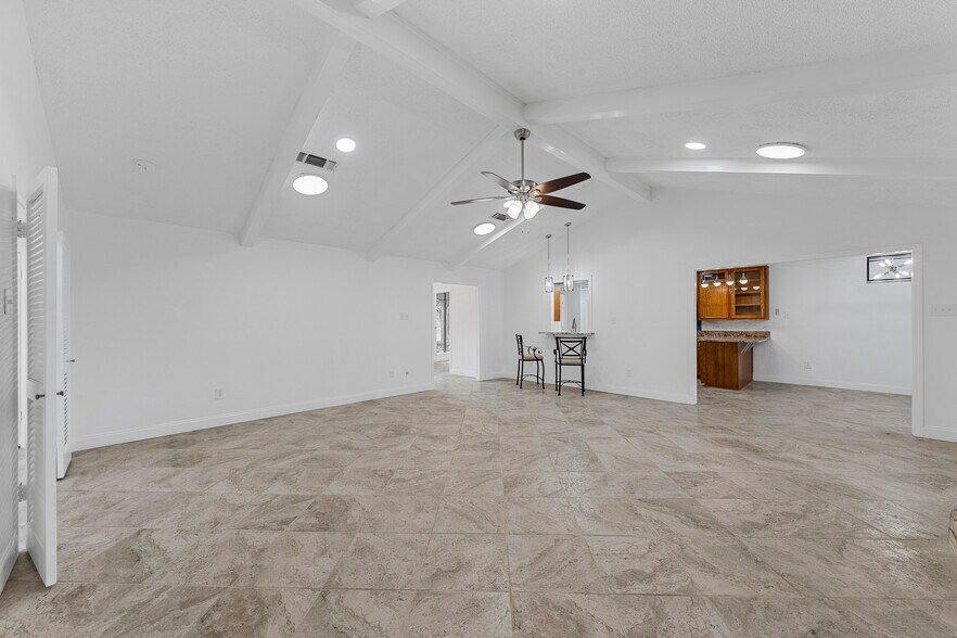 Building Photo - 7105 Fish Pond Rd