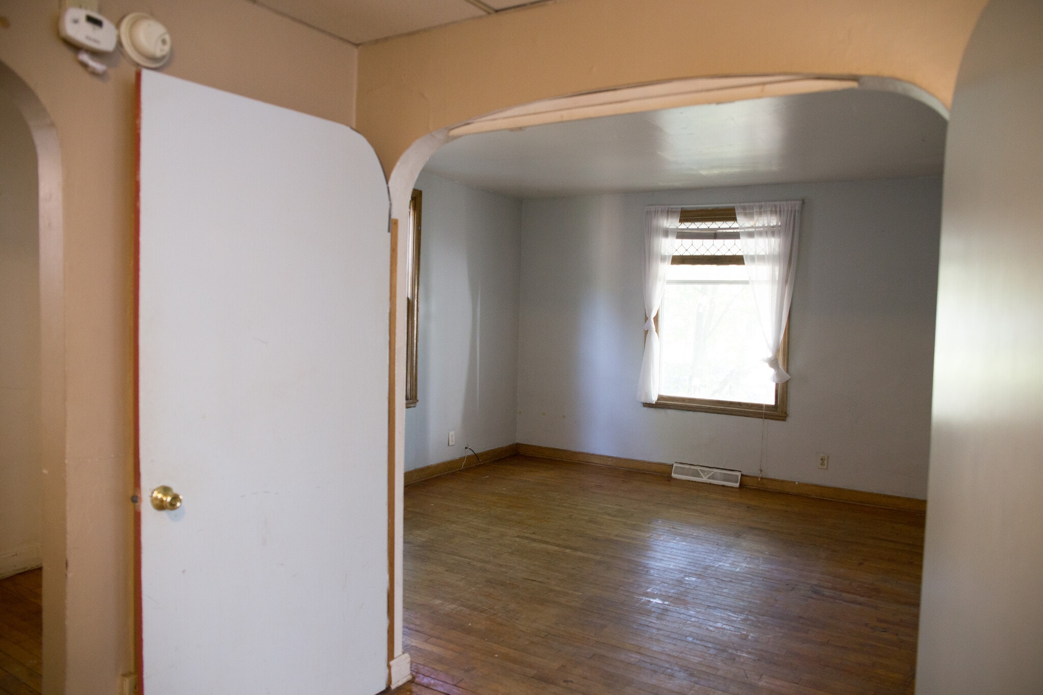 Building Photo - 644 Ontario St SE