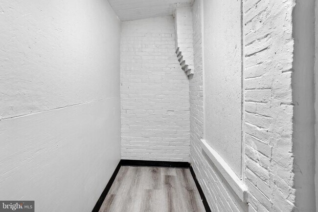 Building Photo - 2838 N Bambrey St
